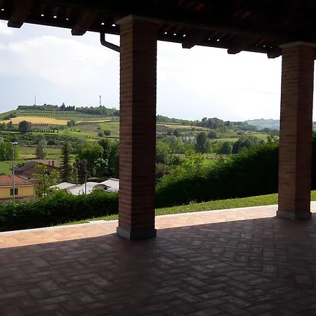 Sofia * Montegrosso dʼAsti