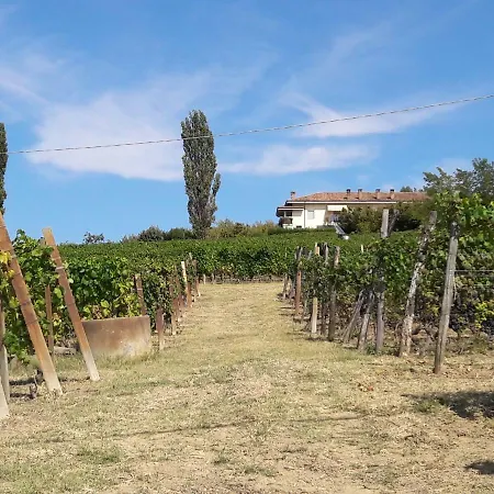 Holiday home Sofia Montegrosso d'Asti