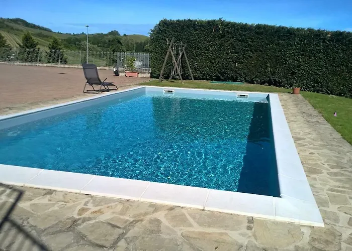 Sofia Casa de Férias Montegrosso dʼAsti