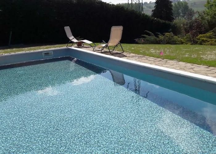 Sofia Hébergement de vacances Montegrosso dʼAsti