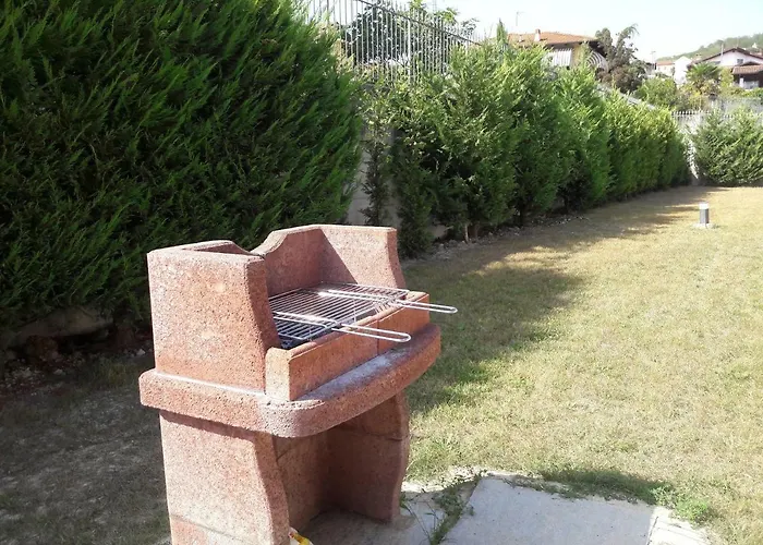 Sofia * Montegrosso dʼAsti